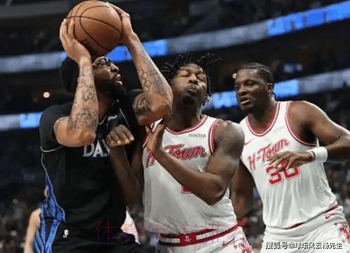 NBA爆冷!独行侠110-104击败火箭,汤普森20+12杜兰特空砍34分 NBA爆冷!独行侠110-104击败火箭,汤普森20+12杜兰特空砍34分